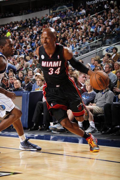 赛点评与深 赛点评与深