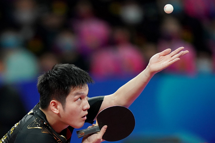 表现在接下 表现在接下