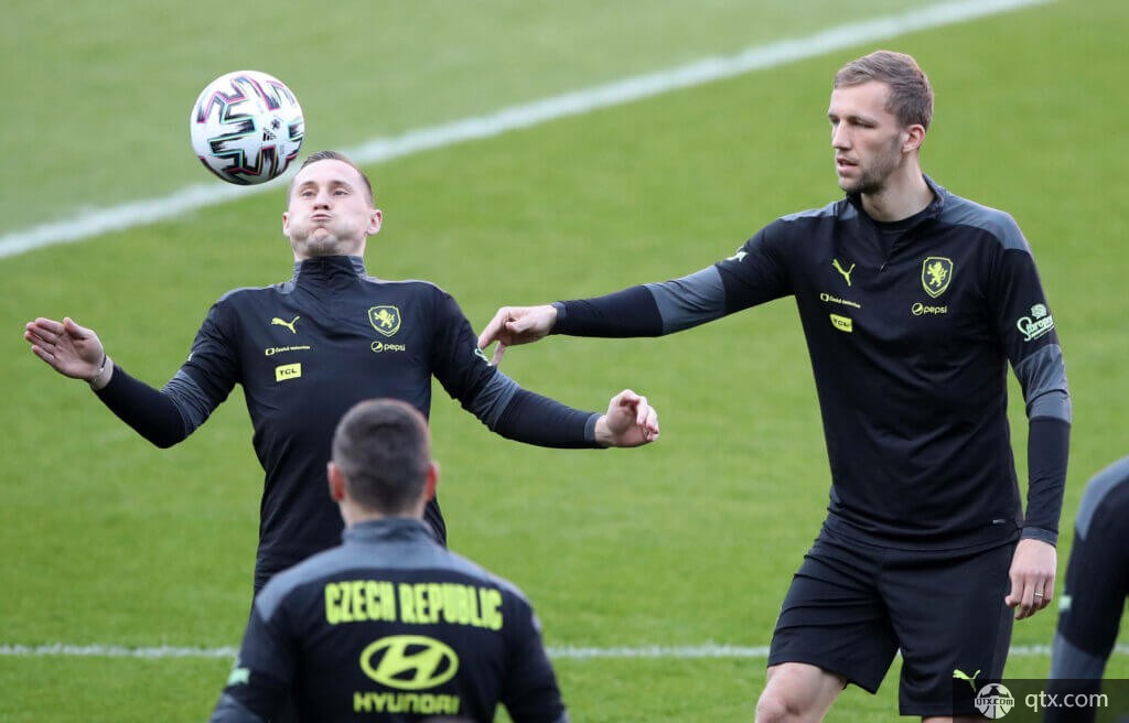 金靴奖的起 金靴奖的起